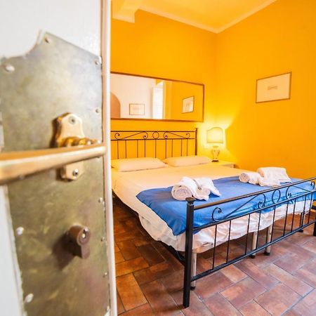S1 - Serristori Tower Apt - Dolcevita Holiday Firenze Kültér fotó