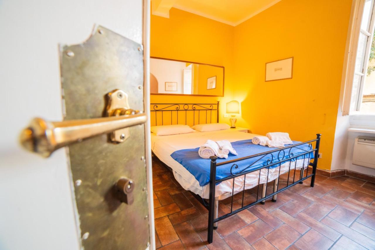 S1 - Serristori Tower Apt - Dolcevita Holiday Firenze Kültér fotó
