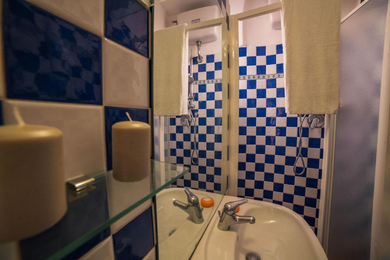 S1 - Serristori Tower Apt - Dolcevita Holiday Firenze Kültér fotó